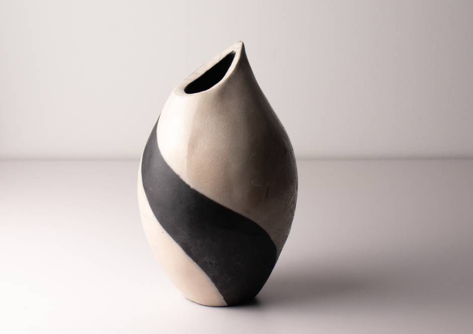 mavericks vase 04  raku vase